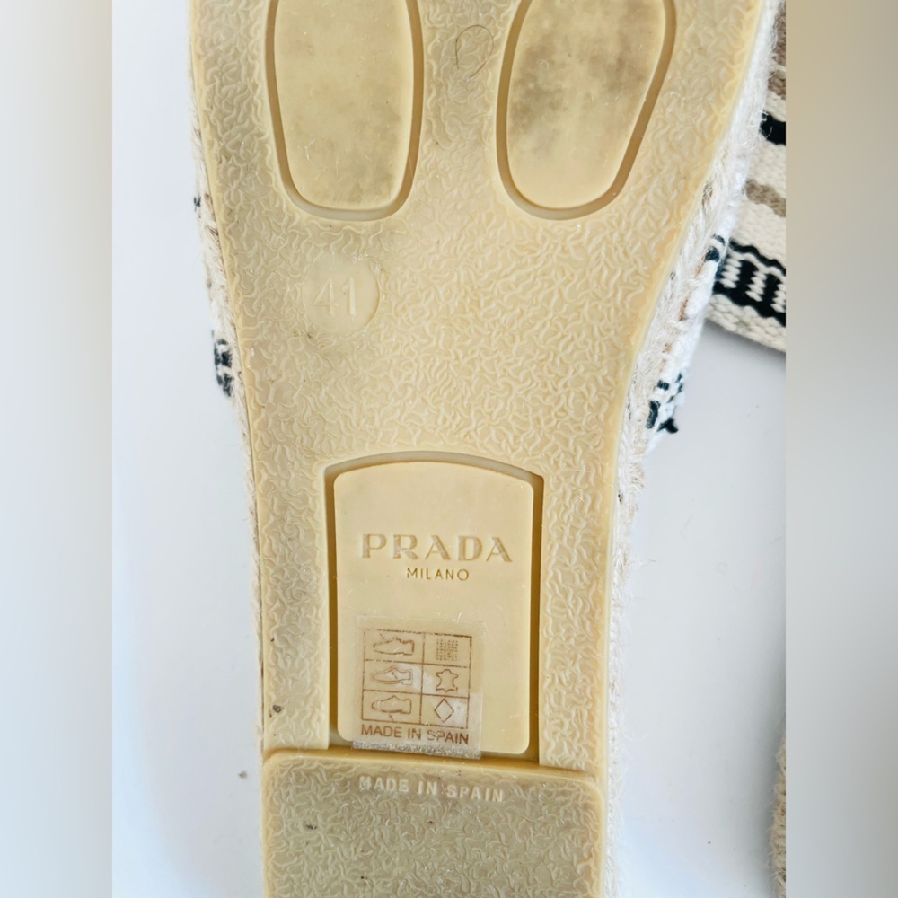 Prada Beige Black stripe cloth logo embroidered slip on flat mules EU 41 - Picture 6 of 9